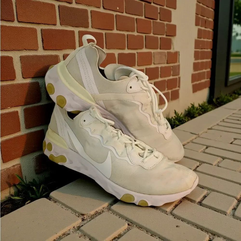 NIKE REACT Men's Triple White Running Sneakers - Size: 10.5